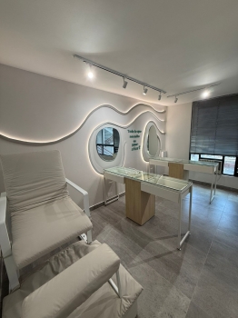 Venta de derecho de llaves / Salón de uñas / Providencia. 